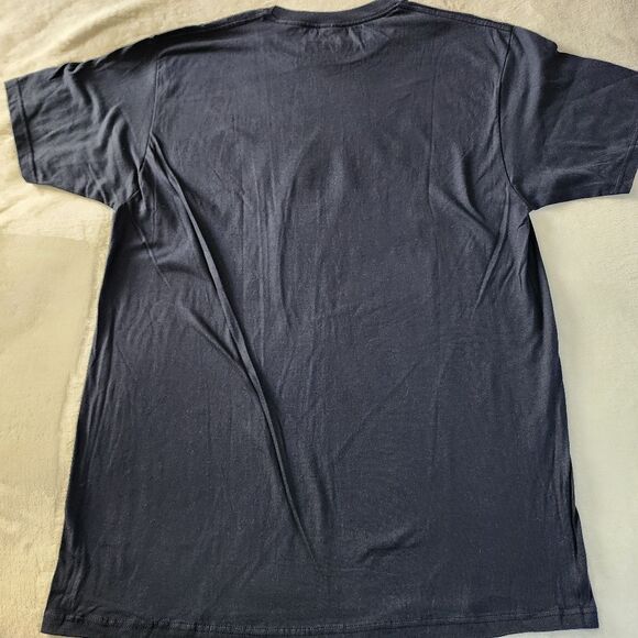 blink 182 2023 Navy Blue Tshirt With Graphics Size Large New - Picture 4 of 4